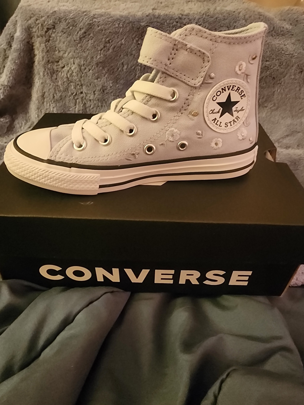 Converse  Youth All Star High Top Sneaker - Light Gray/Lavender Silver And Gold